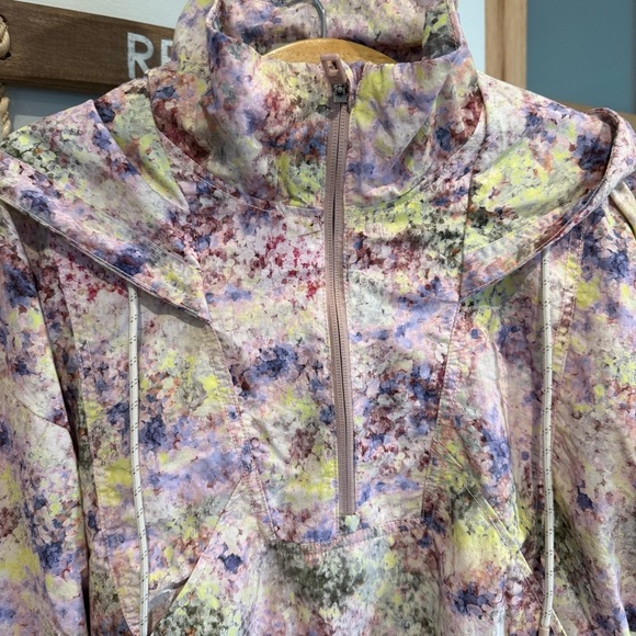 Calia Multicolor Springtime Hooded Windbreaker Water Repellent Jacket Small NEW - Picture 7 of 12